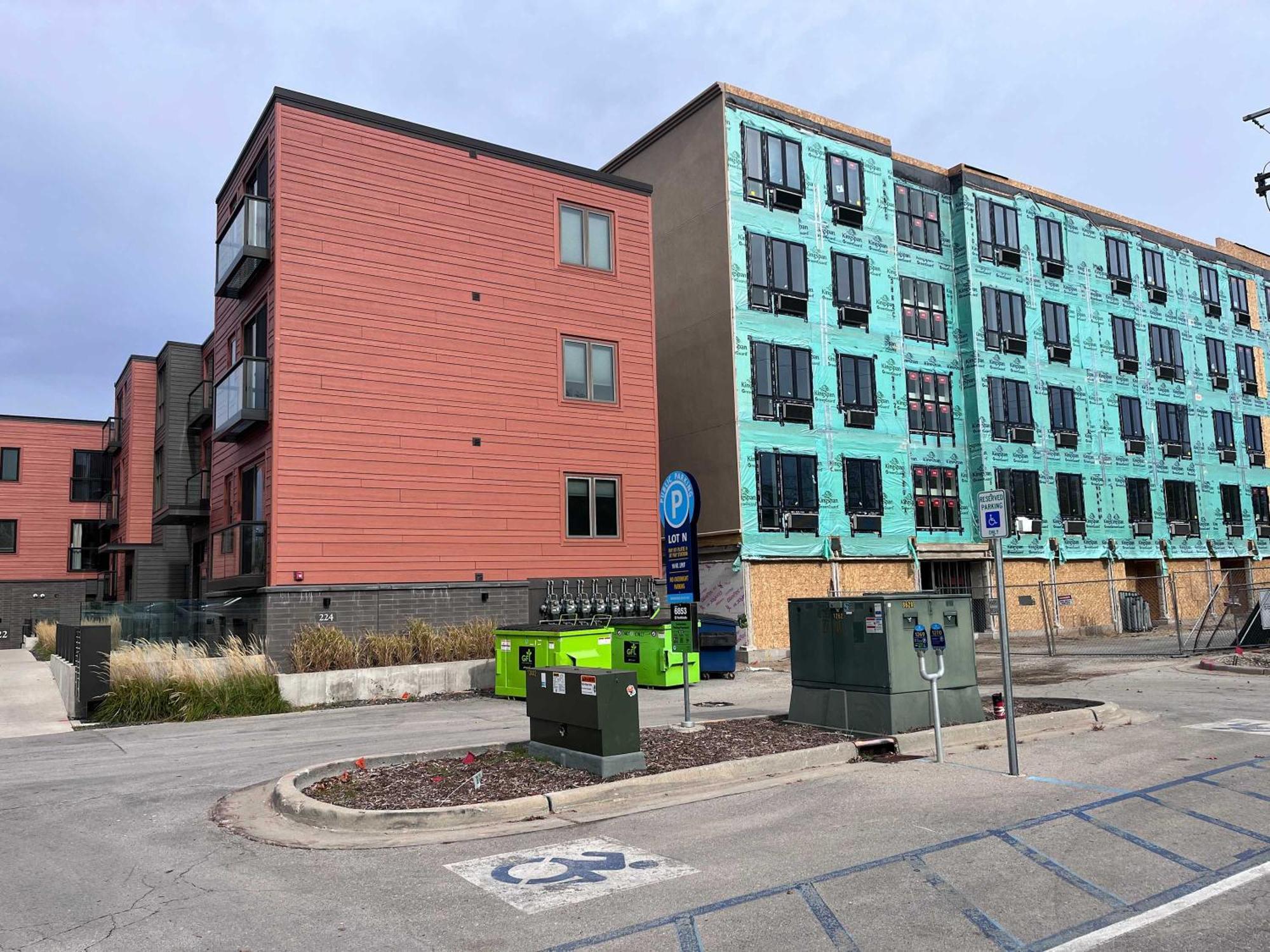 Modern Condo 210 Just Blocks From Lake Michigan Traverse City Exterior photo